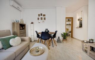 Piso en venta en Nueva Torrevieja - Aguas Nuevas en Torrevieja