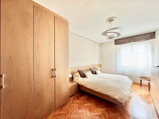 Piso en venta en Coronación en Vitoria-Gasteiz