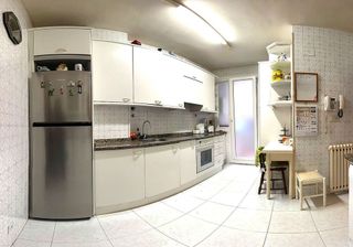 Piso en venta en San Pedro de Deusto-La Ribera en Bilbao