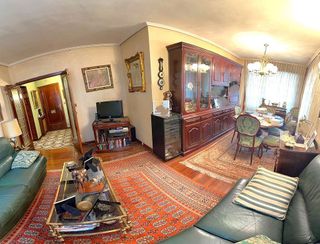 Piso en venta en San Pedro de Deusto-La Ribera en Bilbao