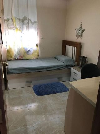 Piso en venta en Linares