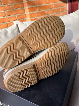 Botas Sorel Invierno Marrón y Negro