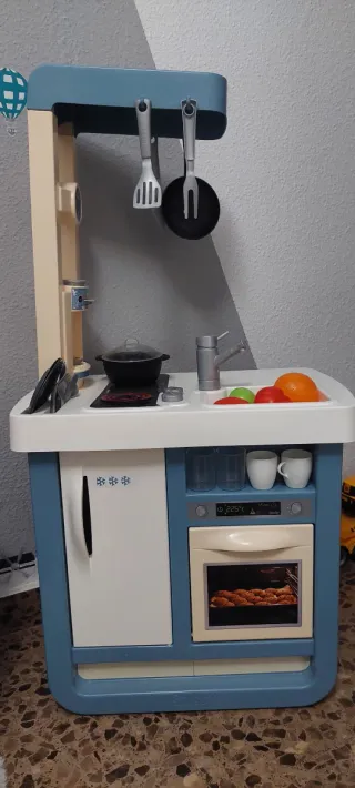 Cocinita de juguete electronica,con accesorios