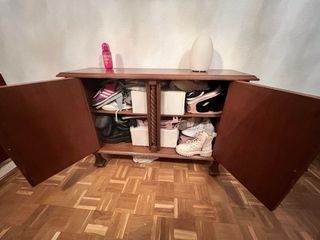 Mueble de entrada madera tallada