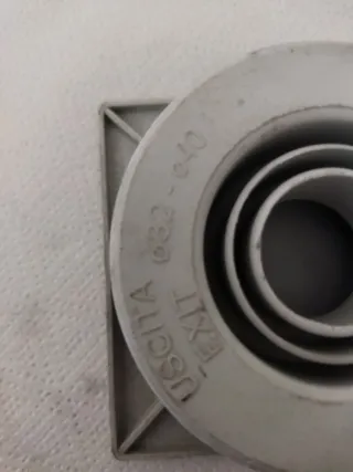 Sumidero plástico reforzado 10x10