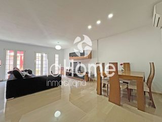 Casa adosada en venta en Riba-roja de Túria