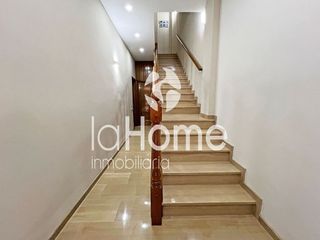 Casa adosada en venta en Riba-roja de Túria