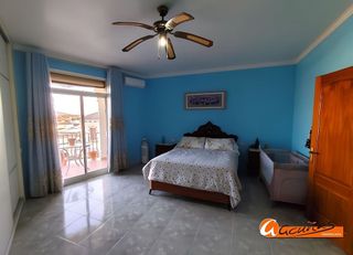 Casa adosada en venta en Campillos