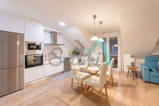 Ático en alquiler en Roces en Gijón