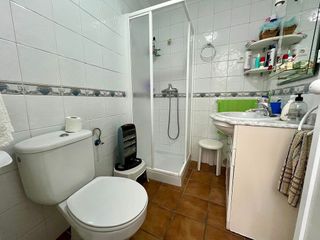 Casa adosada en venta en Olvera