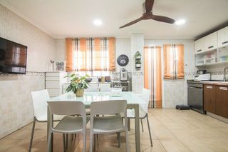 Casa adosada en venta en El Travaló - Martínez Valero en Elche