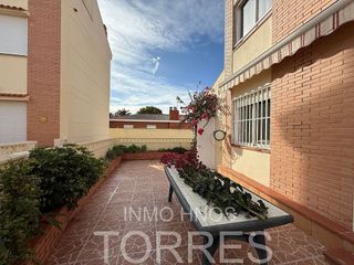 Casa adosada en venta en Zona Papa Luna - Platja del Gurugú en Benicarló