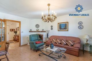 Chalet en venta en Gójar