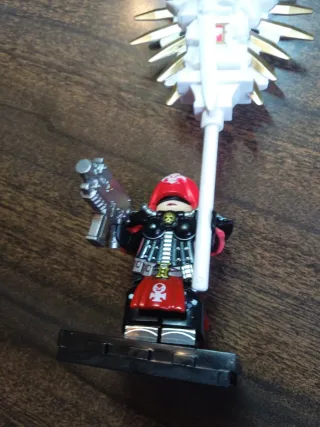 Figura "Lego Warhammer 40k"