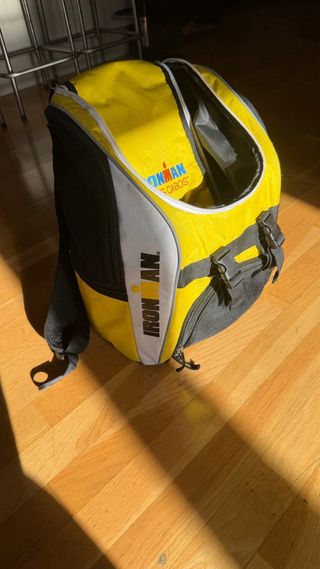 Mochila Ironman Los Cabos Amarilla