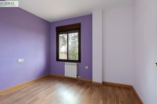 Ático en venta en Zubia (La)