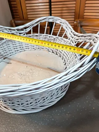 Cesta mimbre blanca con asa