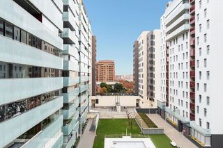 Piso en venta en Romareda en Zaragoza