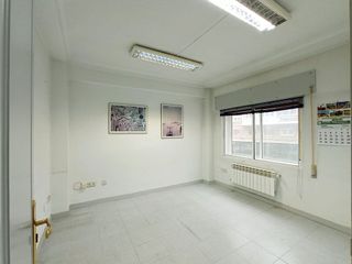 Piso en venta en Plaza España - Villa Pilar - Reyes Católicos - Vadillos en Burgos