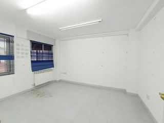 Piso en venta en Plaza España - Villa Pilar - Reyes Católicos - Vadillos en Burgos