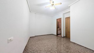 Piso en venta en Sector V en Elche