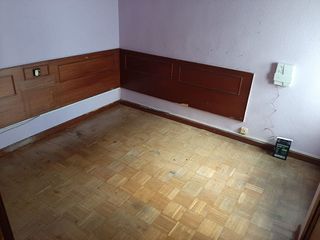 Piso en venta en Milán - Pumarín - Teatinos en Oviedo