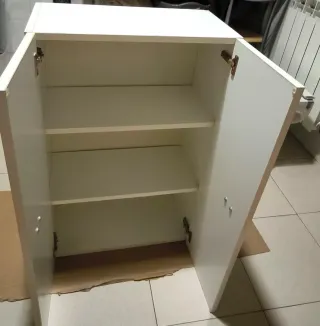 Mueble de baño blanco