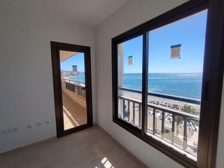 Piso en venta en Playa de los Boliches en Fuengirola