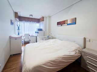 Piso en venta en Cuatro Caminos - Plaza de la Cubela en Coruña (A)