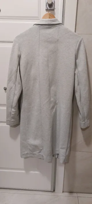 Abrigo fino gris S/M