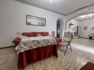 Casa adosada en venta en Olivares