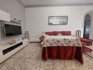 Casa adosada en venta en Olivares