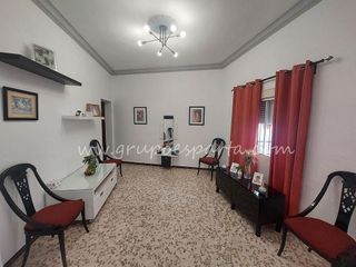 Casa adosada en venta en Olivares