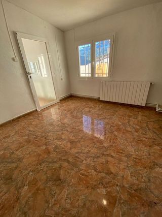Casa adosada en venta en Moratalla