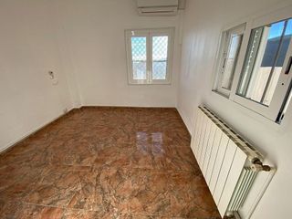 Casa adosada en venta en Moratalla