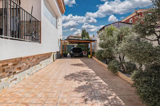 Chalet en venta en Otura