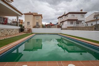 Chalet en venta en Otura