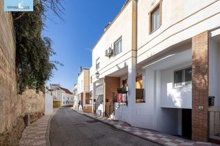 Chalet en venta en Zubia (La)