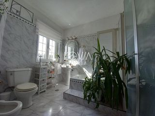 Casa adosada en venta en Parroquias de Oviedo en Oviedo