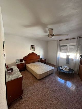 Casa adosada en venta en Piedras Redondas – Torrecárdenas en Almería