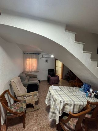 Casa adosada en venta en Piedras Redondas – Torrecárdenas en Almería