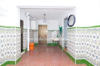 Chalet en venta en Lucena