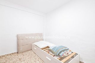 Chalet en venta en Lucena