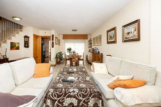 Casa adosada en venta en Ogíjares