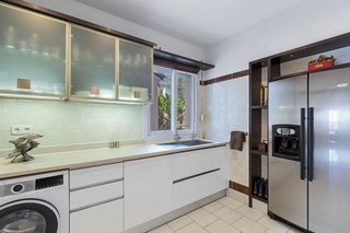 Piso en venta en Los Arqueros-Puerto del Almendro en Benahavís