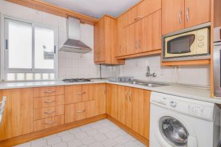 Piso en venta en Polígono Cartuja – La Paz en Granada