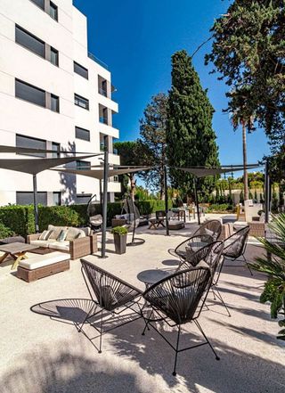 Piso en venta en Playa de la Fontanilla en Marbella