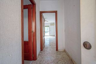 Piso en venta en Colores - Entreparques en Sevilla