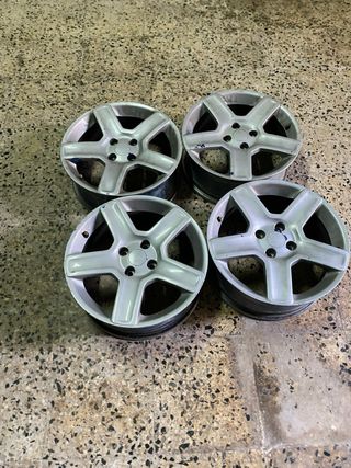 Llantas Peugeot 4x108 17”