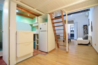 Piso en venta en El Raval en Barcelona